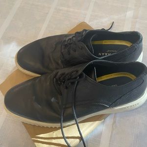 Cole Haan Grand+ plain toe black leather Oxford shoes